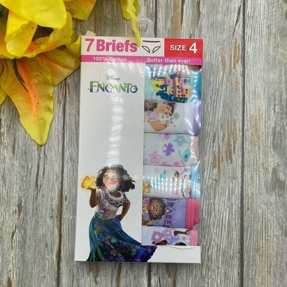 Disney Girls Encanto Character Underwear Panties Briefs 7-Pack Size 4 - Picture 1 of 5